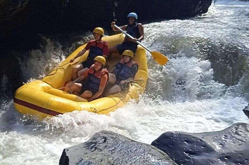 lombok-white-water-rafting-rice-terrace-waterfall-tour