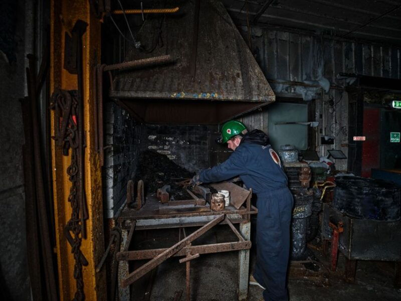 longyearbyen-historic-coal-mine-tour-at-gruve-3
