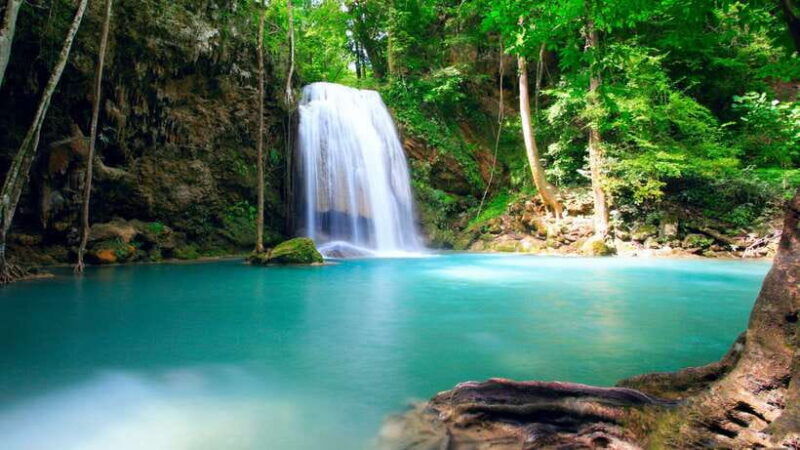 luang-prabang-local-village-kuang-si-falls-private-tour