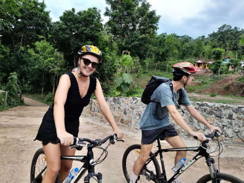 luang-prabang-pottery-workshop-wat-chomphet-cycling-tour