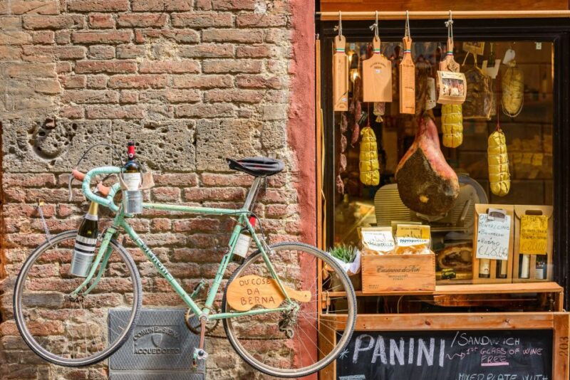 lucca-taste-tuscany-on-a-full-meal-food-tour-with-a-local
