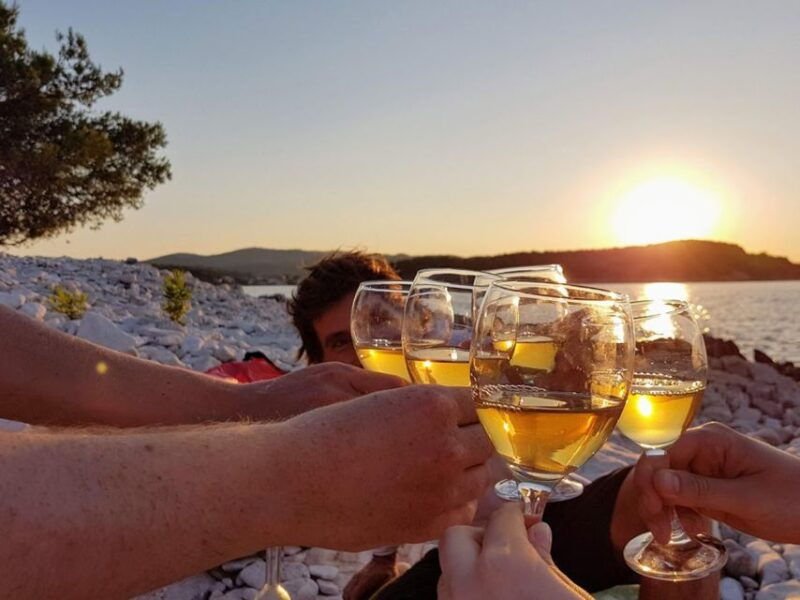 lumbarda-sunset-kayak-tour-with-a-picnic-wine-and-sweets