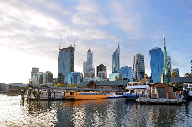 Luxe Seafood Package with Round Trip Ferry from Fremantle - Engaging Introduction