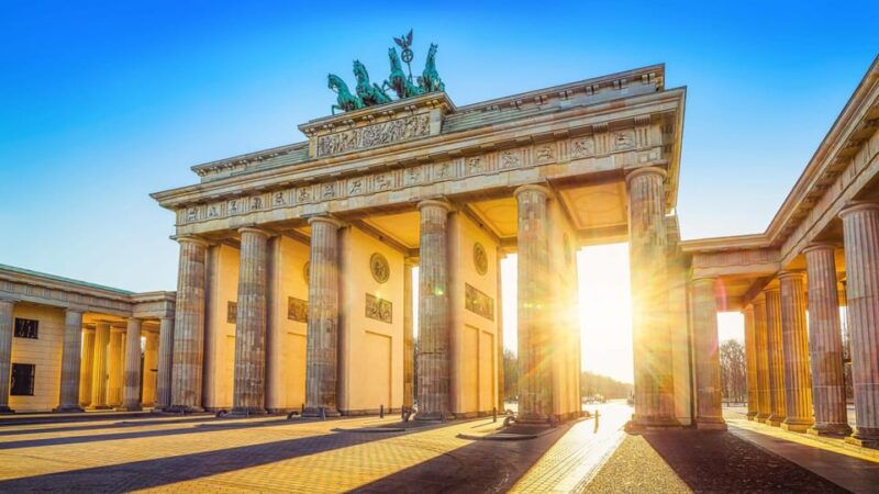 luxurious-private-van-vip-berlin-3-hour-tour