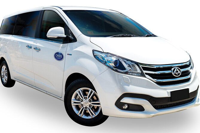 Luxury Van, Private Transfer, Cairns Airport -Trinity Beach. - A Practical Look at the Cairns Airport to Trinity Beach Private Transfer