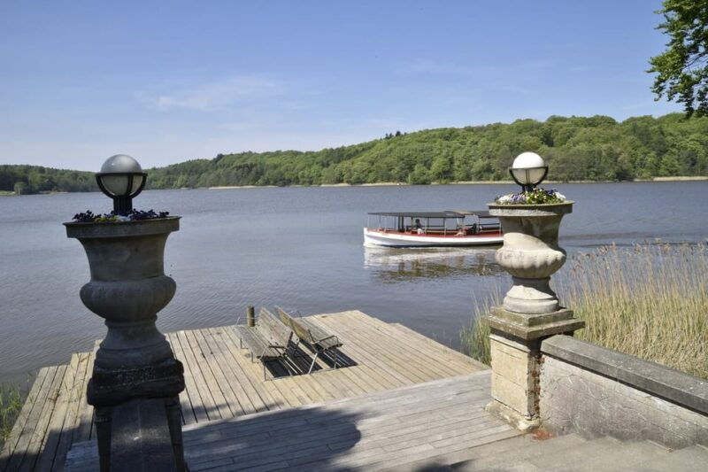 lyngby-bagsvaerd-lake-baadfarten-boat-ride