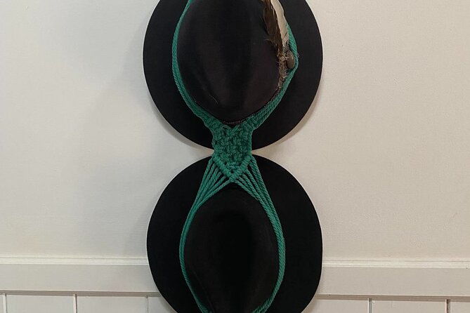 Macrame Hat Hanger Class in Tamborine Mountain Australia - Key Points  