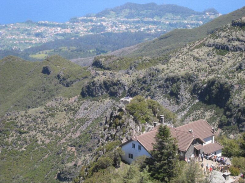 madeira-full-day-pico-ruivo-achada-do-teixeira-walk