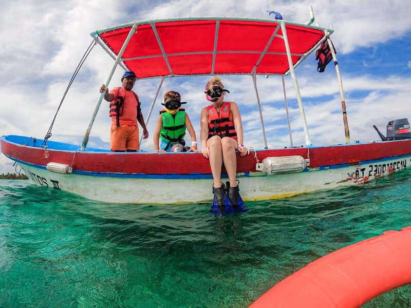 mahahual-snorkeling-boat-tour