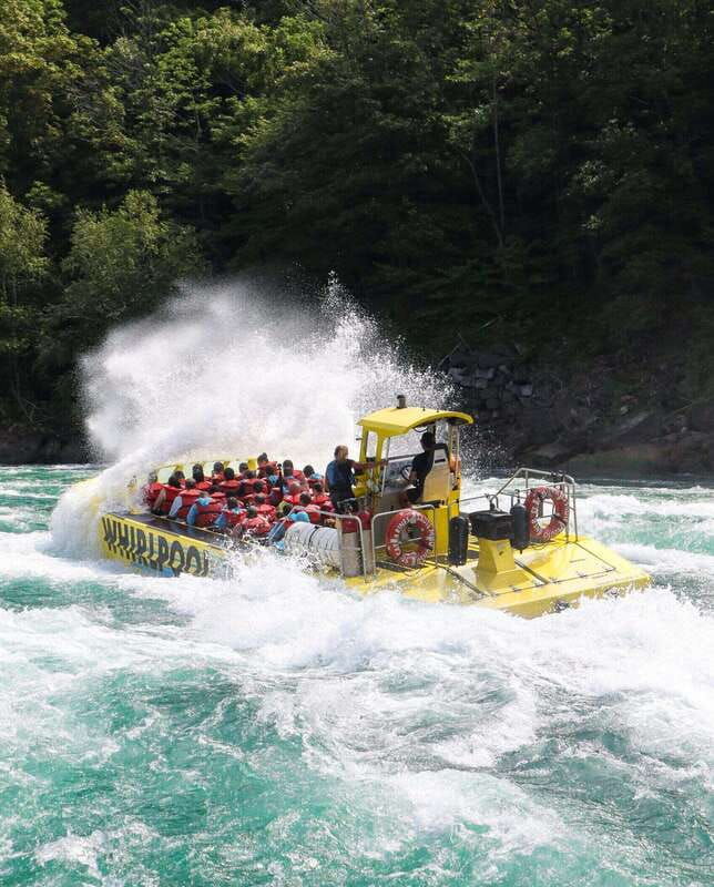 maid-of-the-mist-jetboat-ride-lunch-ice-cream-included-2