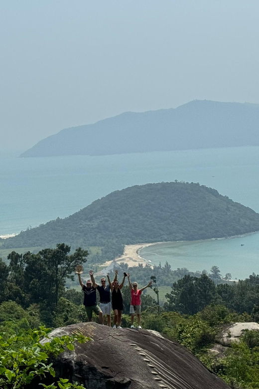 majestic-hai-van-mountain-loop-lap-an-lagoon-on-easy-rider