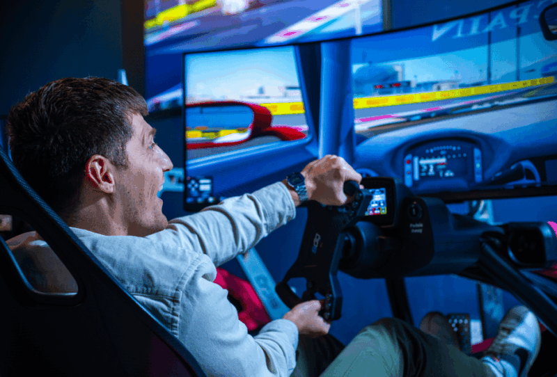 manchester-trax-social-racing-simulator-experience