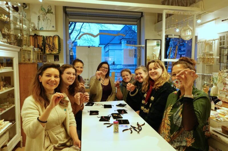 maral-kunst-jewelry-bar-experience-jewelry-making