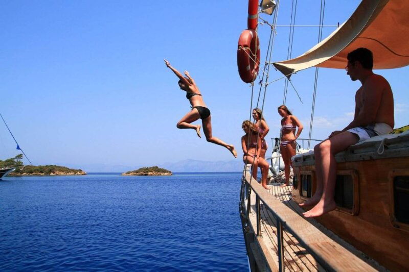 marmaris-full-day-boat-trip-with-unlimited-soft-drinkslunch