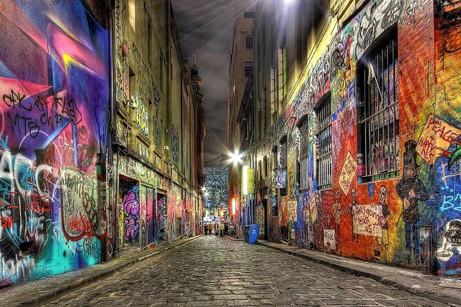 Melbourne's Secret Scavenger Hunt - Frozen Idols, Shifting Walls - The Essentials of Melbourne’s Secret Scavenger Hunt