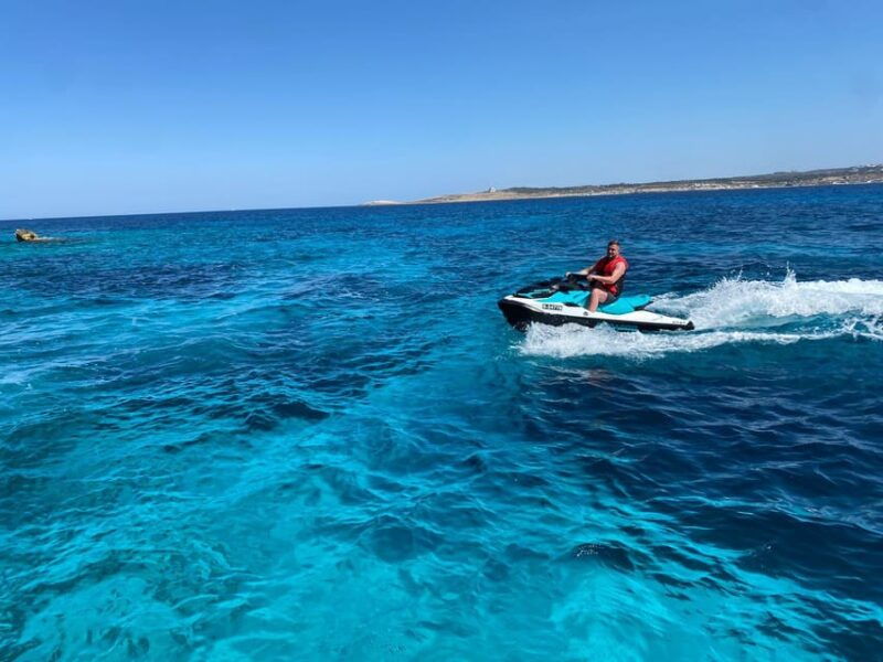 mellieha-jet-ski-rental-with-safety-boat