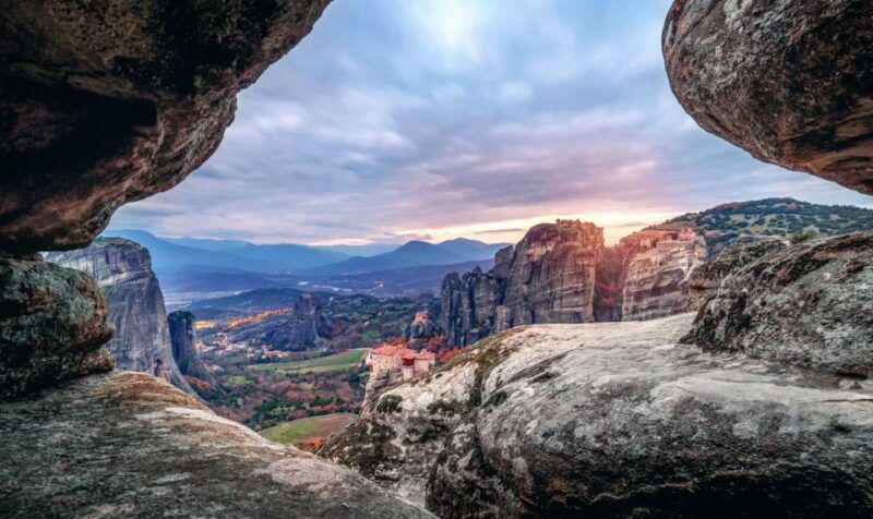 meteora-sunset-hike-to-secret-caves