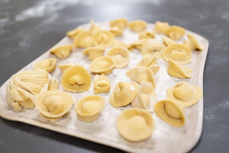 milan-gnocchi-pasta-and-tiramisu-cooking-class-with-wine