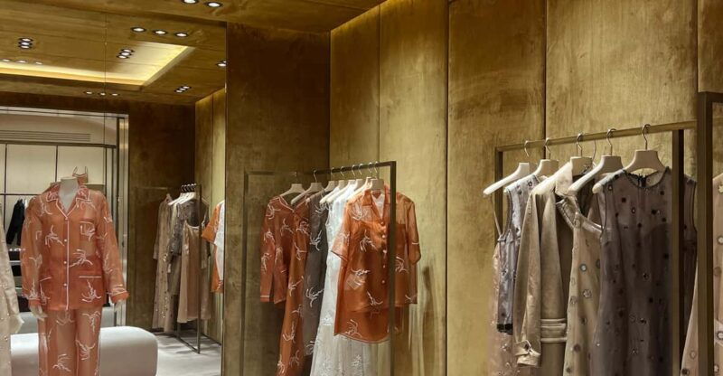 milan-shopping-with-a-fashion-stylist