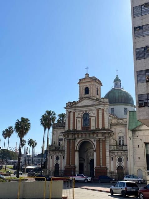 montevideo-highlights-walking-tour-with-a-guide-2