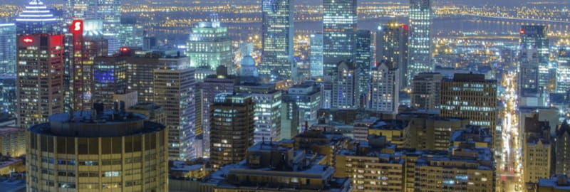 montreal-double-decker-guided-bus-tour-at-night