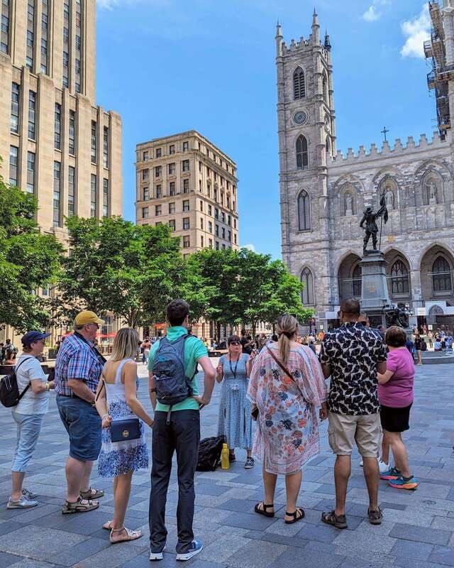 montreal-explore-old-montreal-small-group-walking-tour