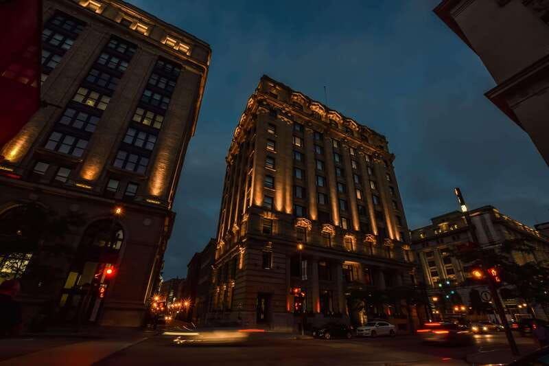 montreal-private-walking-tour-with-underground-city