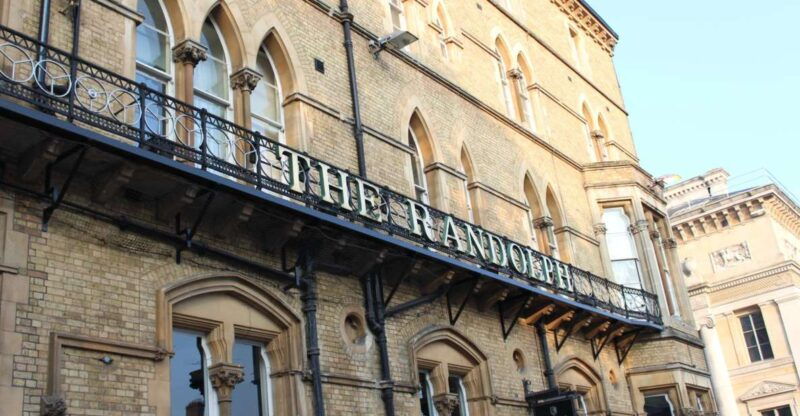 morse-lewis-and-endeavour-walking-tour-of-oxford