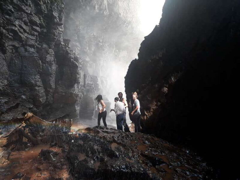 motorcycle-tour-exploring-dalat-countryside-day-tour