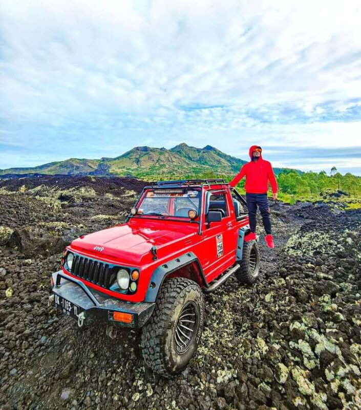 mount-batur-4wd-jeep-sunrise-with-hot-spring-optional