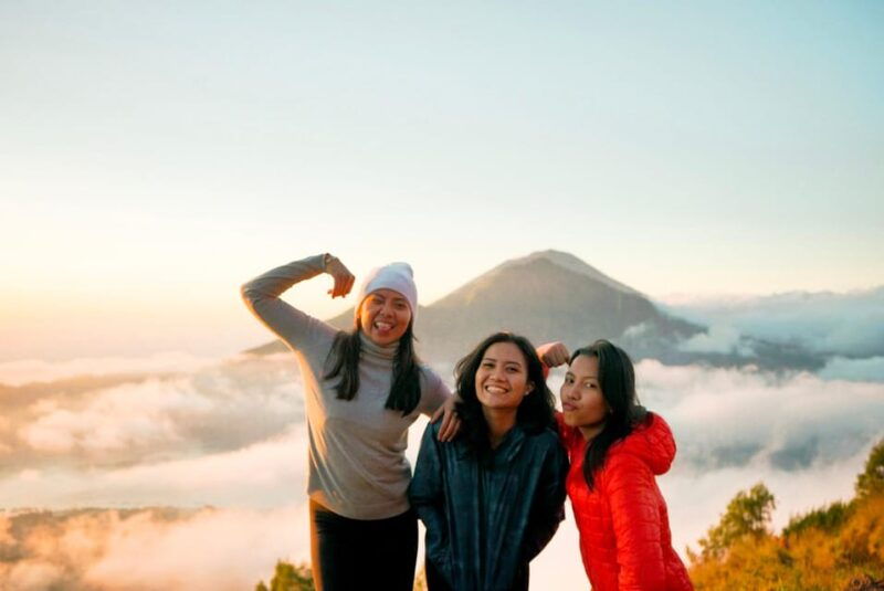 mount-batur-trekking-meet-at-the-starting-point