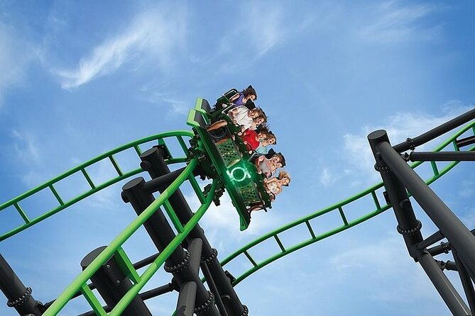 Movie World To Brisbane Hotel One Way Transfer - Key Points