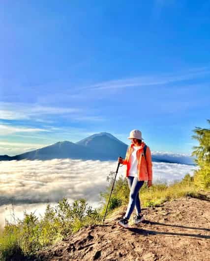 mt-batur-sunrise-hike-with-breakfast-and-hot-spring