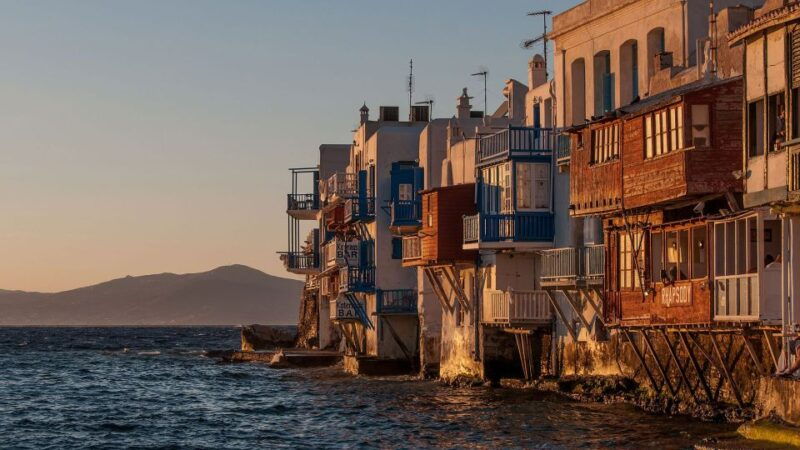 mykonos-rhenia-little-venice-cruise-with-snacks-drinks
