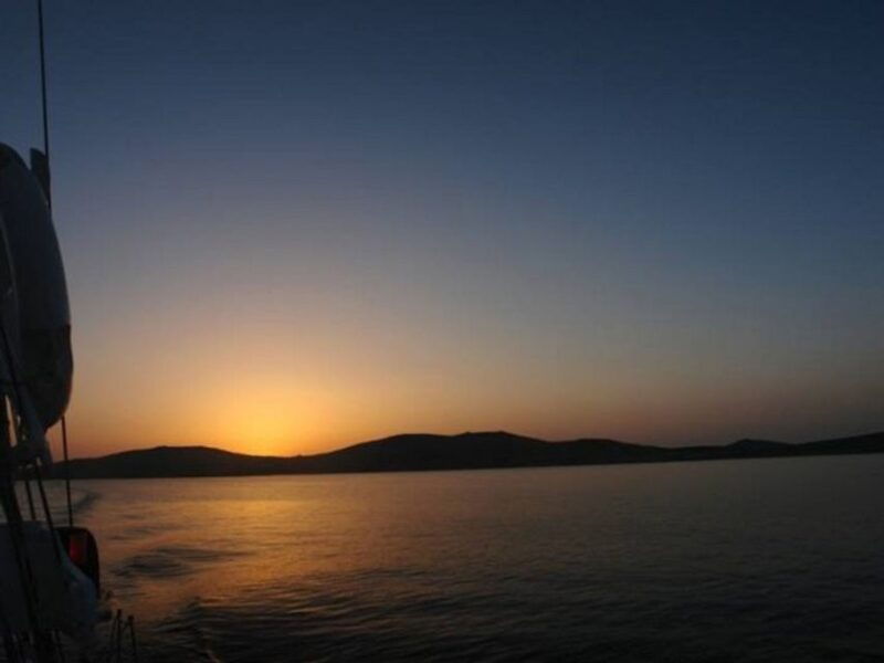 mykonos-sunset-cruise-with-drinks-2