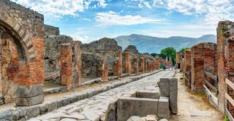 naples-half-day-pompeii-tour