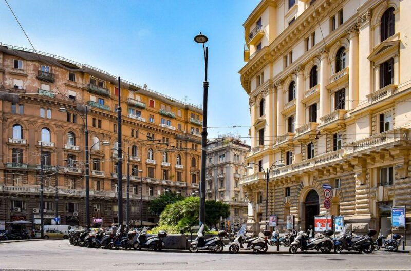 naples-private-walking-tour-2