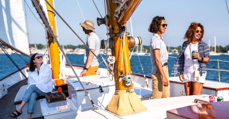 newport-sunset-sail-on-schooner-madeleine