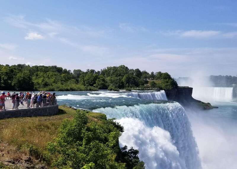 niagara-falls-from-nyc-24-hours-tour-2