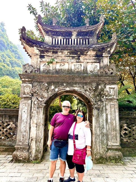 ninh-binh-private-tour-hoa-lu-tam-coc-mua-cave-and-cycling