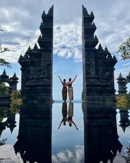 north-bali-dolphins-buddhist-temple-hot-springbanyumala