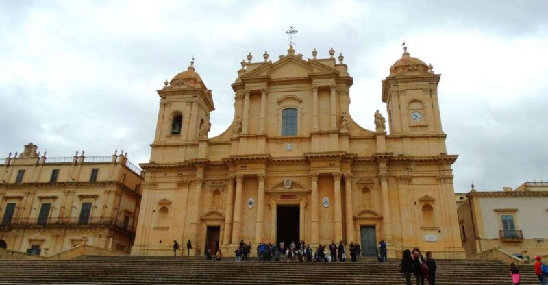 noto-sicilian-baroque-architecture-guided-walking-tour