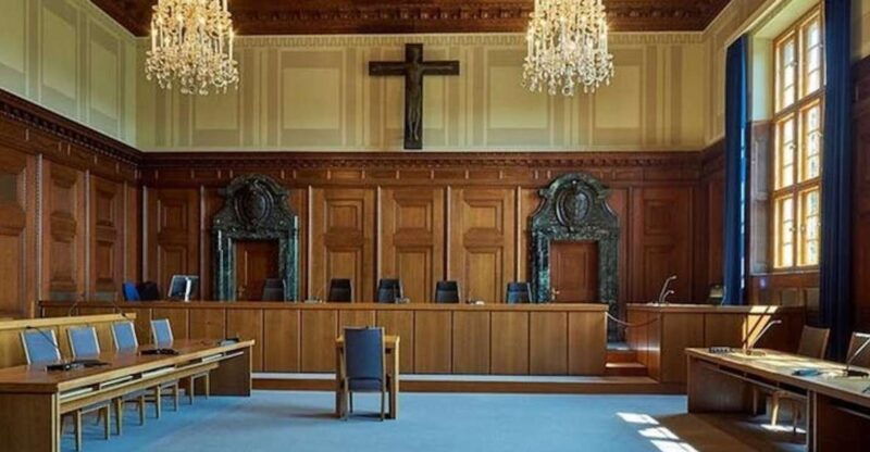 nuremberg-wwii-tour-courtroom-600-and-3rd-reich-sites-2