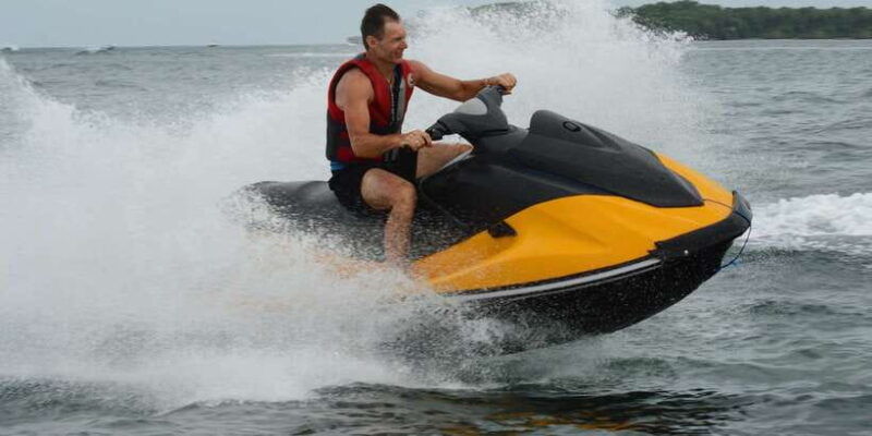 nusa-dua-self-drive-jet-ski-experience