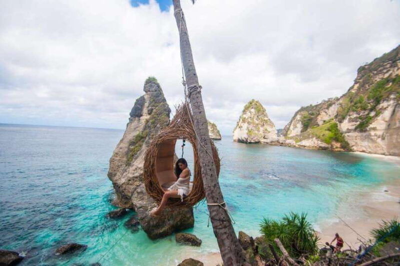 nusa-penida-private-car-rental