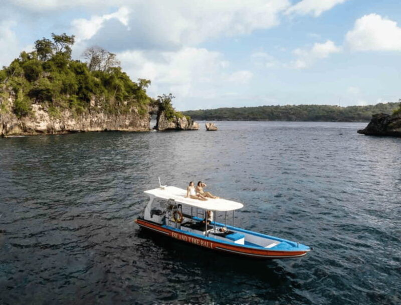 nusa-penida-snorkeling-at-manta-point-and-west-coast-tour
