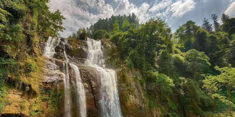 nuwara-eliya-sri-lanka-hill-country-day-trip-from-kandy
