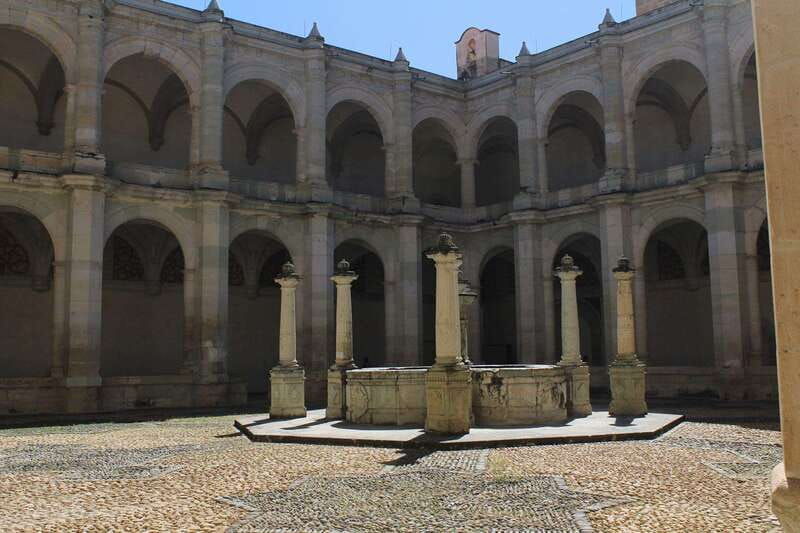 oaxaca-and-its-colors-walking-city-tour
