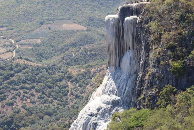 oaxaca-full-day-guided-tour-on-the-hierve-el-agua-route