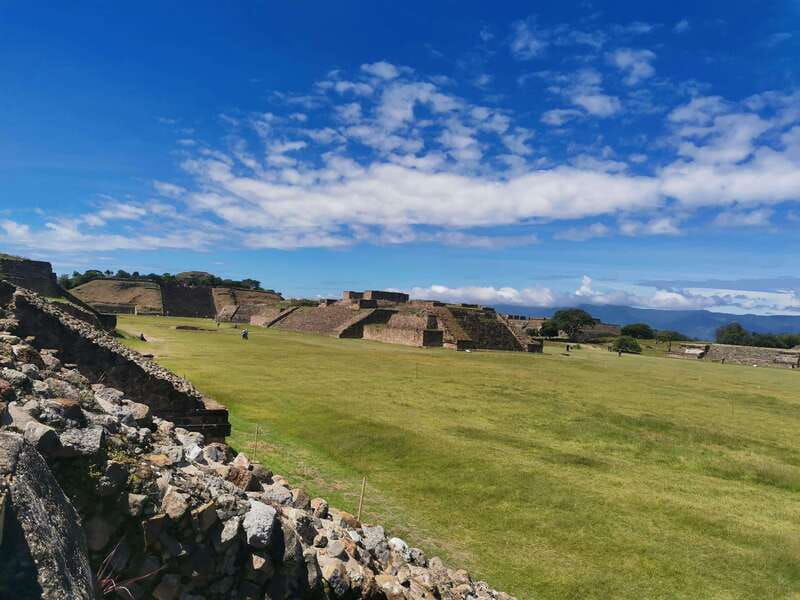 oaxaca-full-day-guided-tour-on-the-monte-alban-route